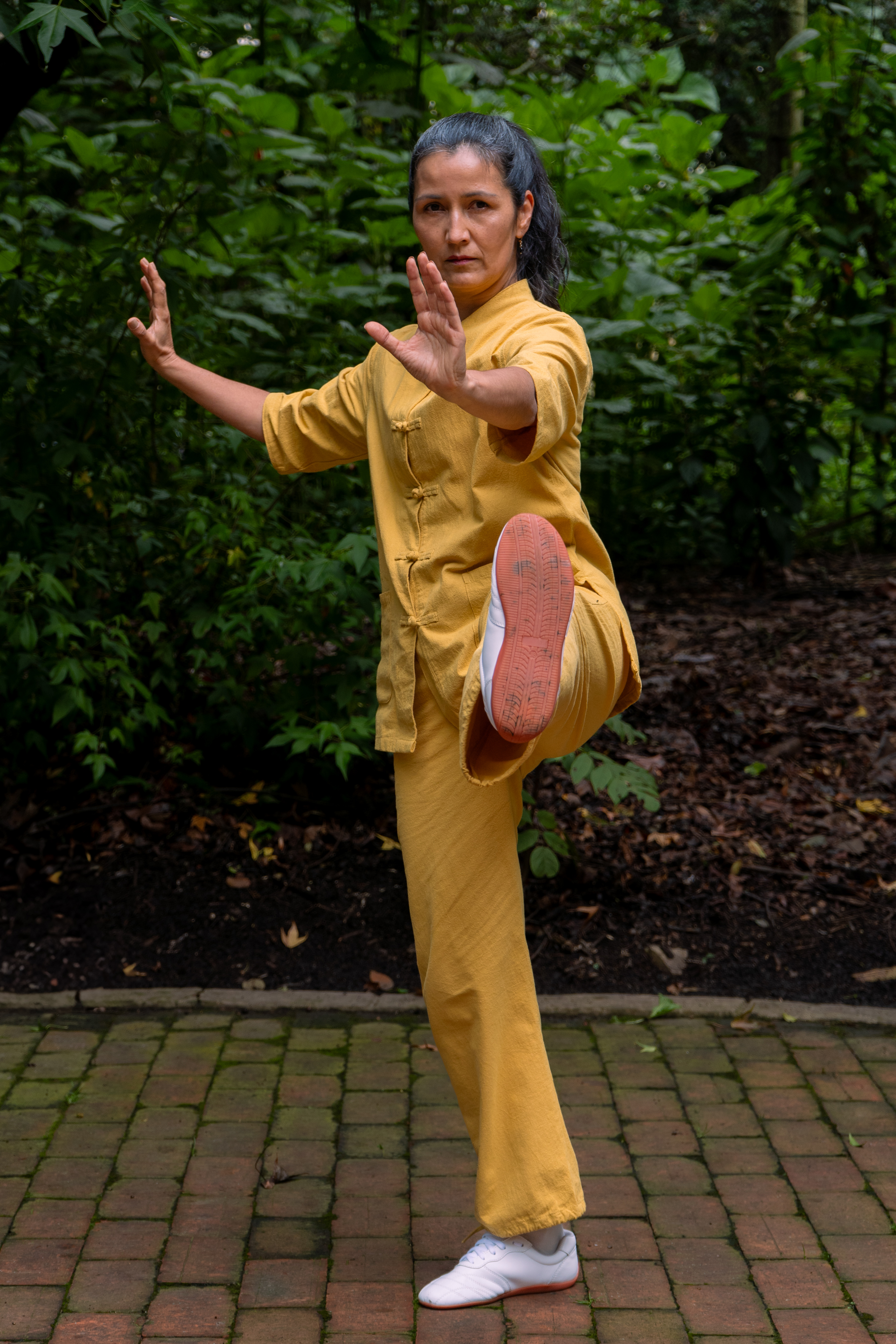 Luzetty Chaves Bazzani practicing